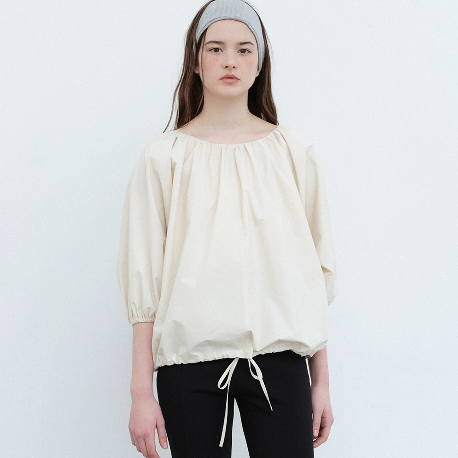 Volume Blouse-Beige