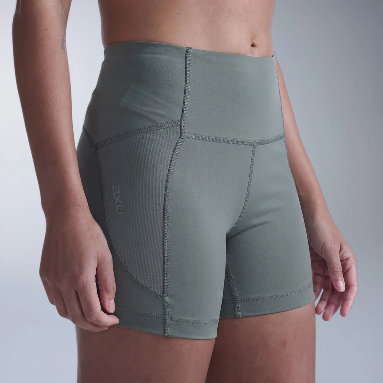 (女裝) Aero 網布 高 腰線 壓縮 4英吋 短褲_WA7509BOLL-OLR