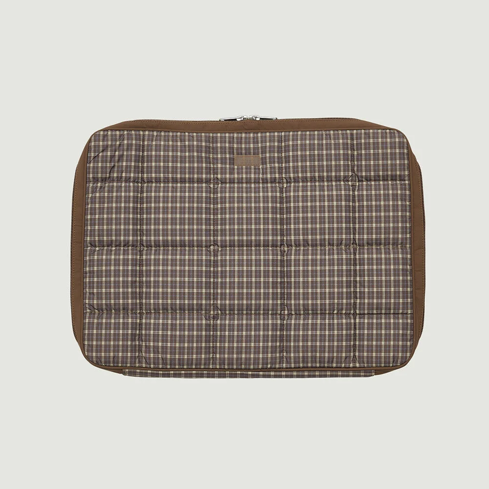 JUDY LAPTOP POUCH (BROWN CEHCK)