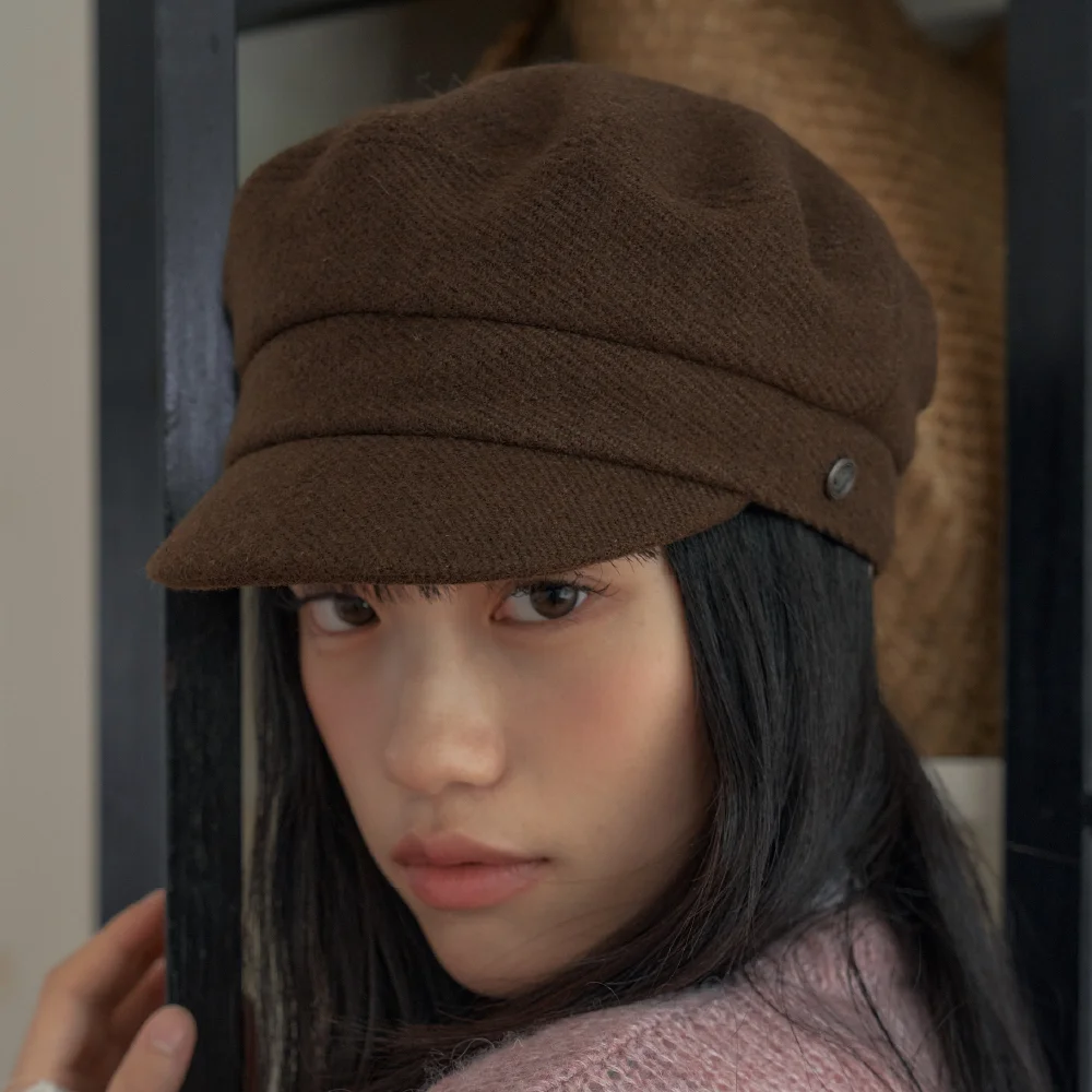 CLASSIC NOUVELLE MARGOT HAT IN BROWN