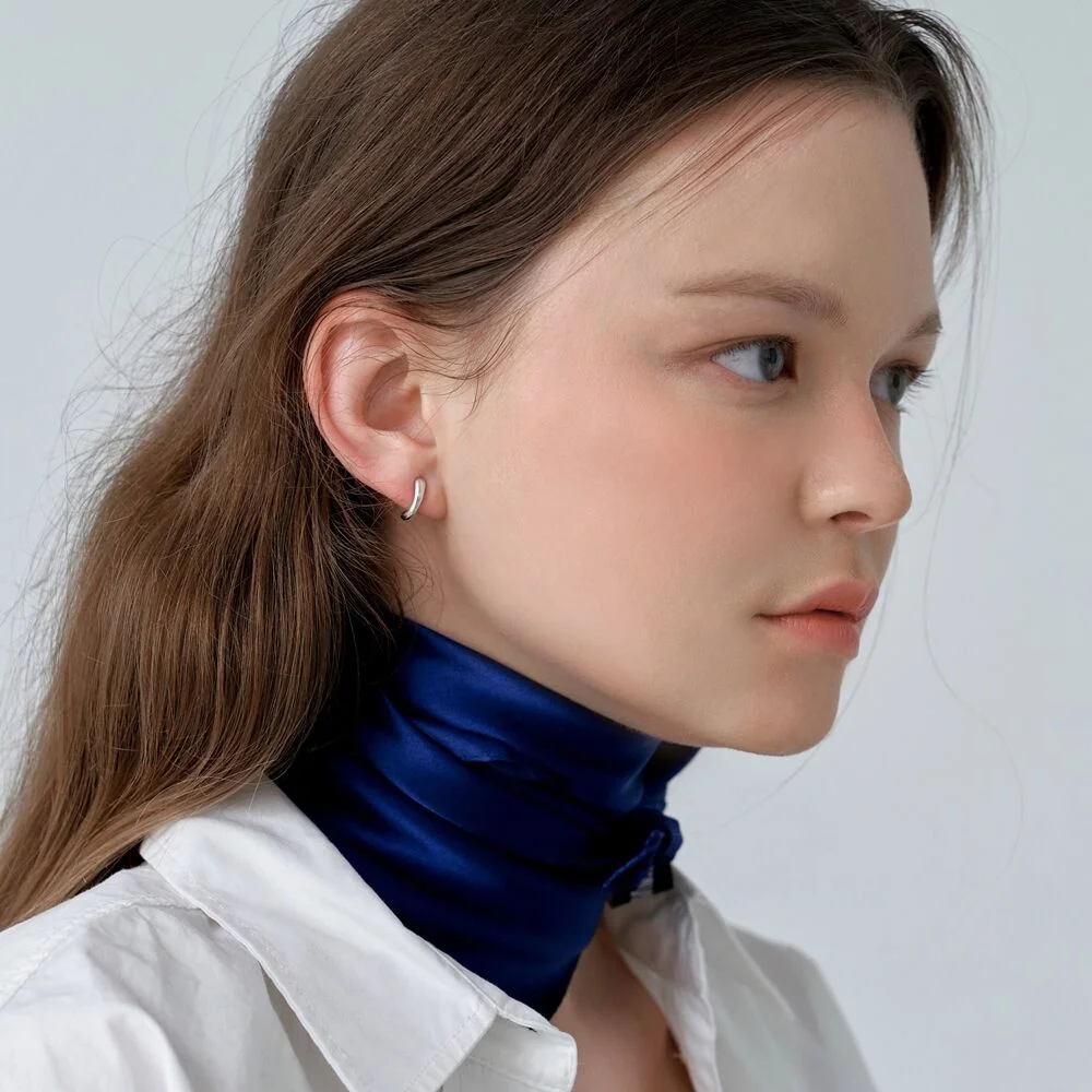 Chic Silk Scarf_Royal Navy