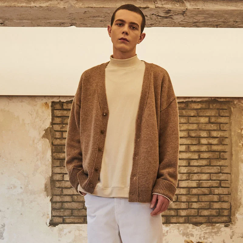 DEER WOOL CARDIGAN BEIGE