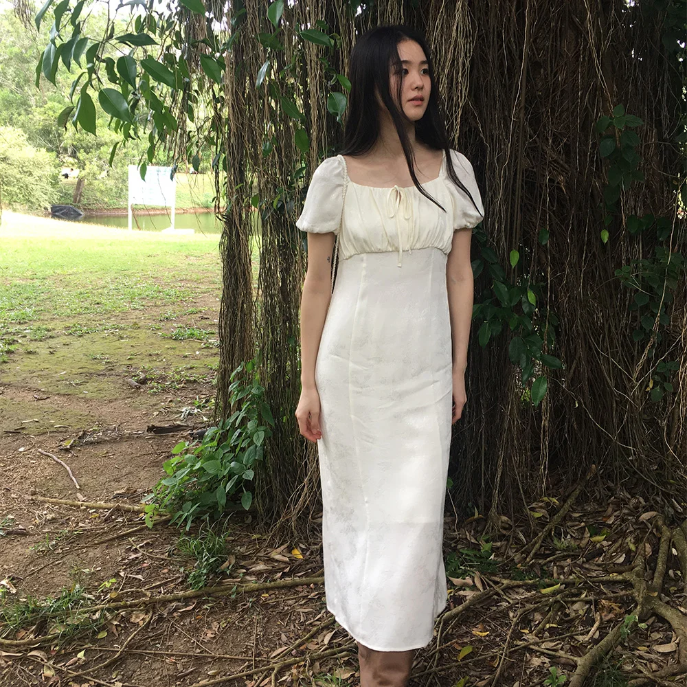 SATIN MAXI SMOKE ONEPIECE (IVORY)