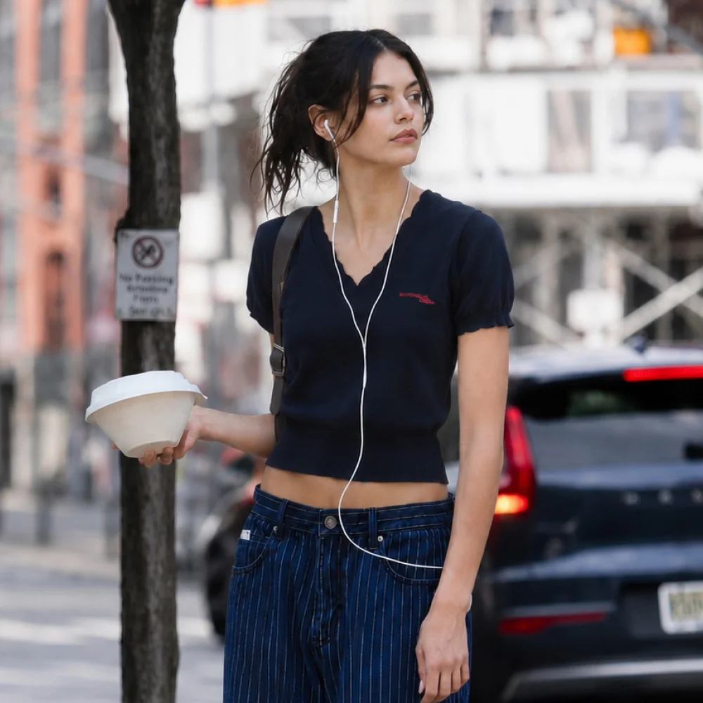 M.C Lace Neck Crop Knit / NAVY