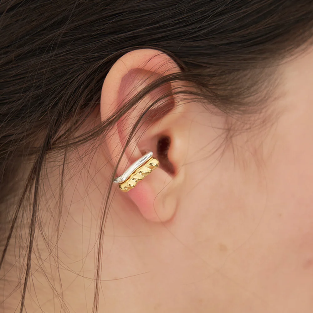 Ripple Loop Ear Cuff