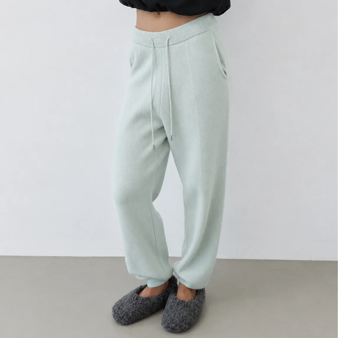 Demure Rib Pants (Light Mint)