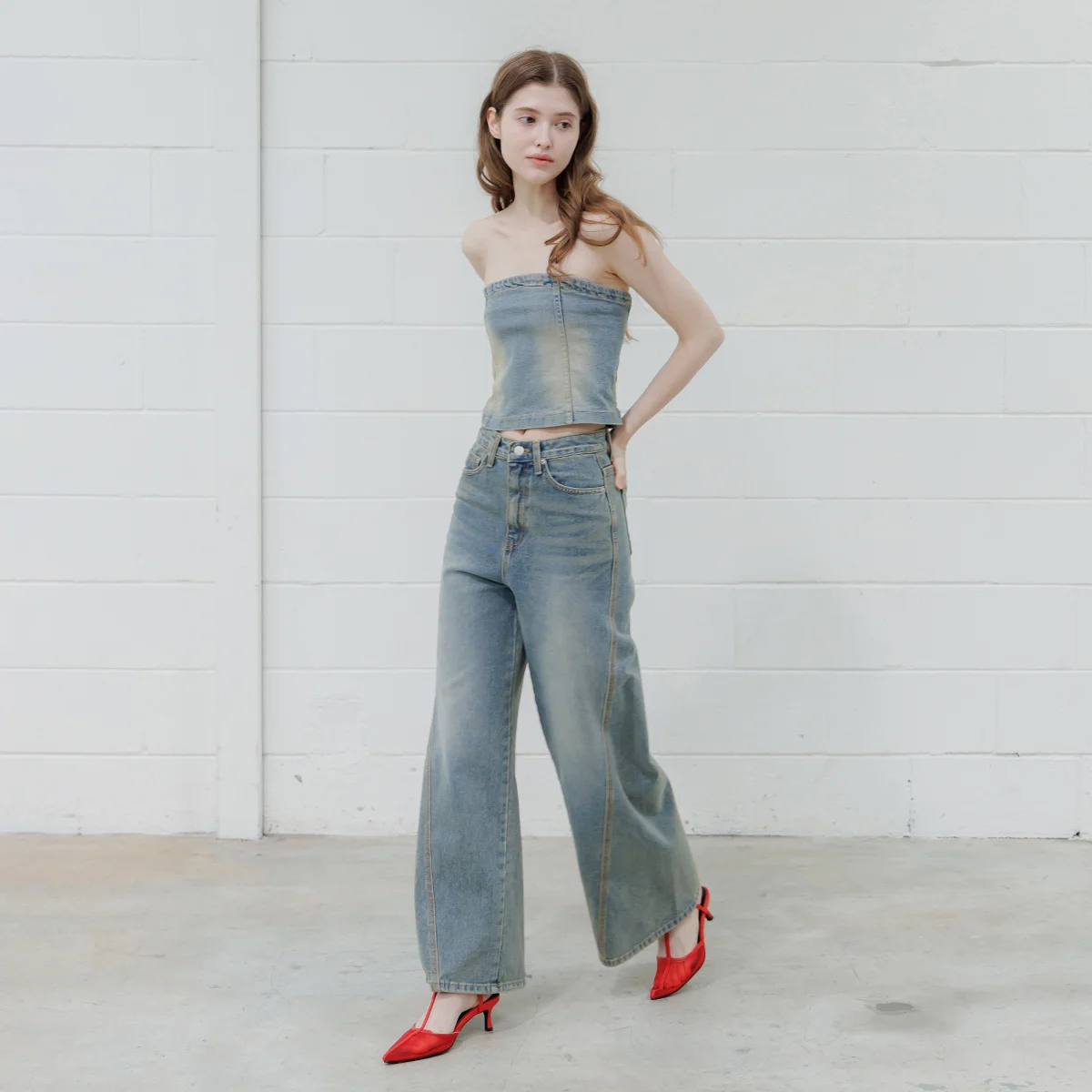 Raw Curve Jeans