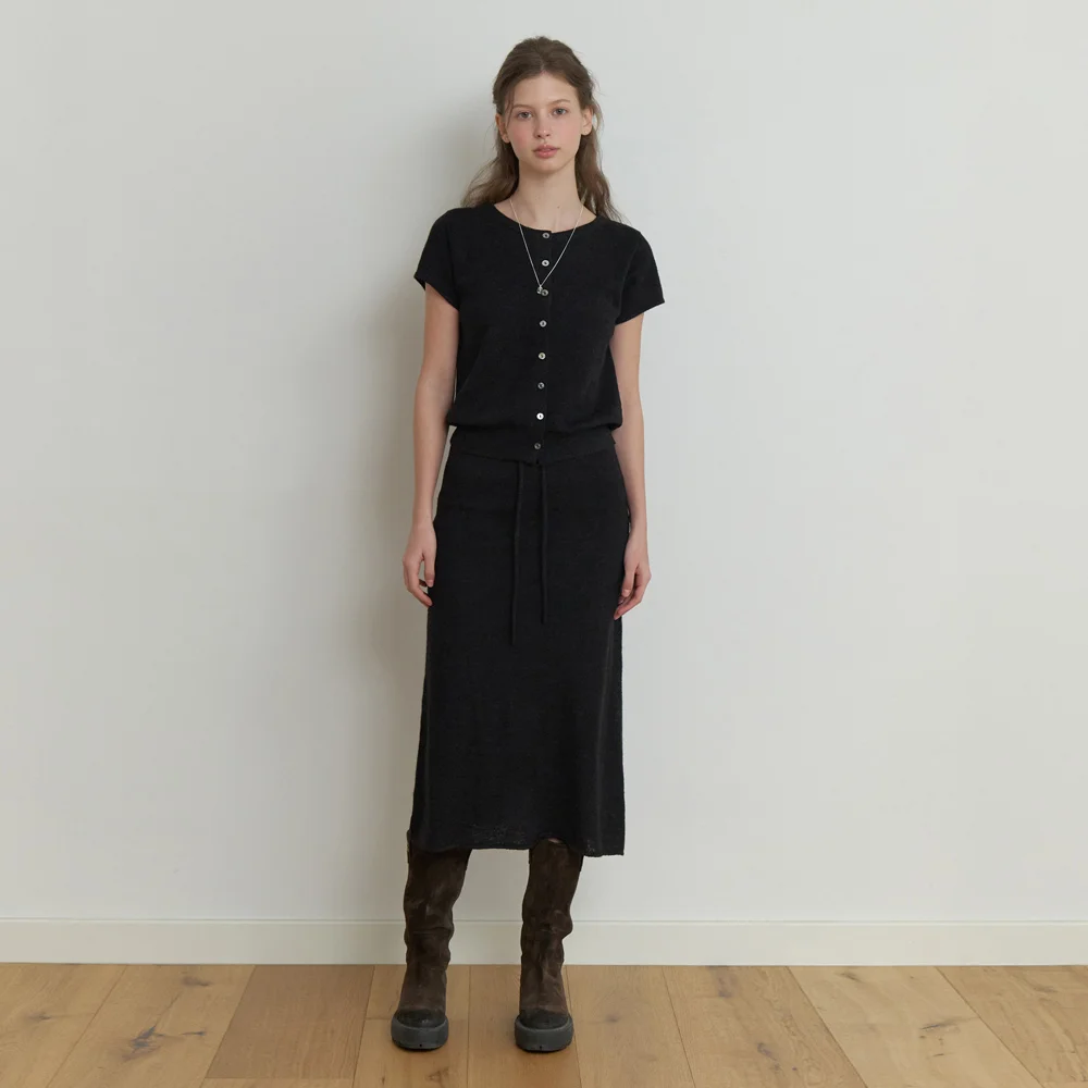 Two-piece knit skirt (black)