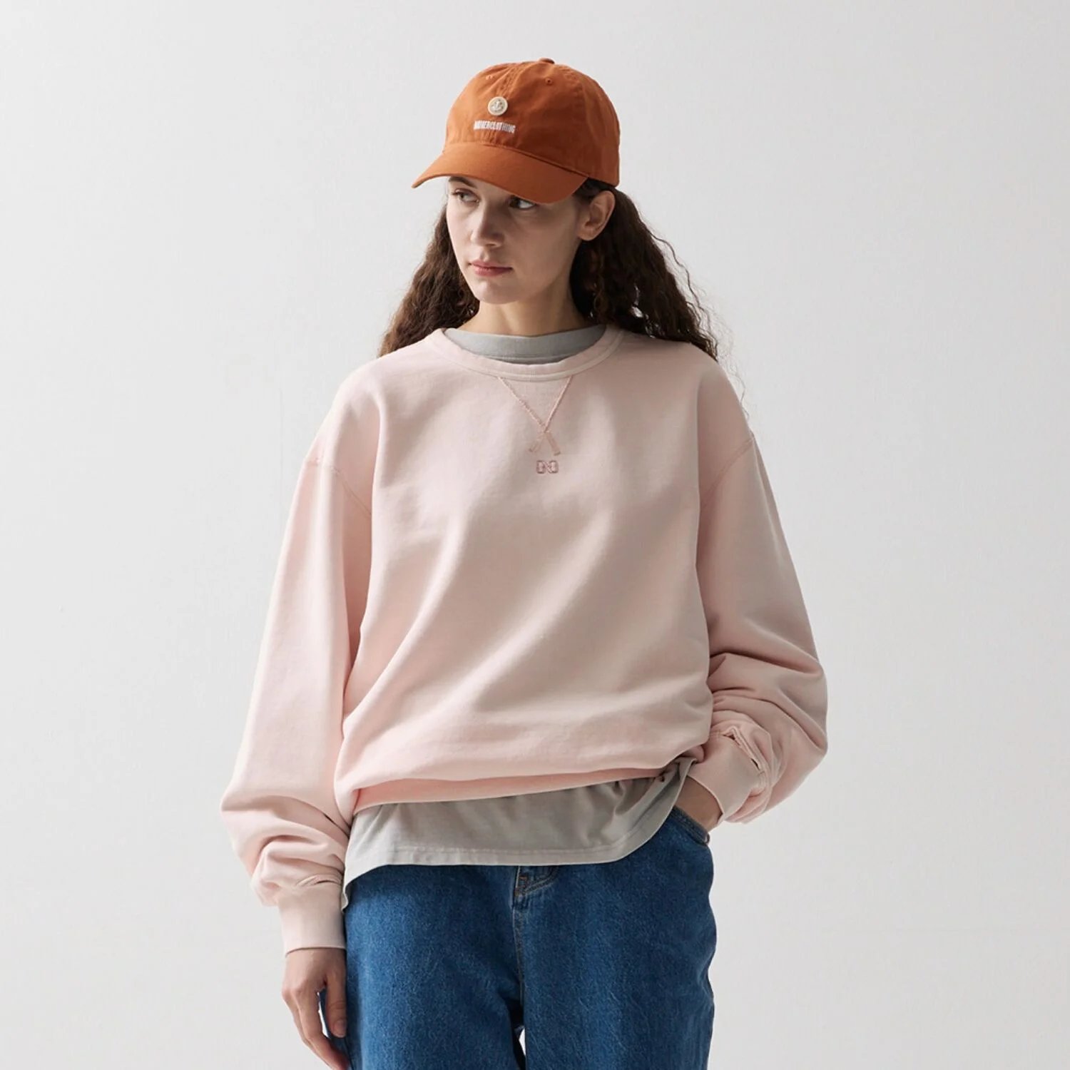 DYED SYMBOL LOGO SWEATSHIRTS LIGHT PINK