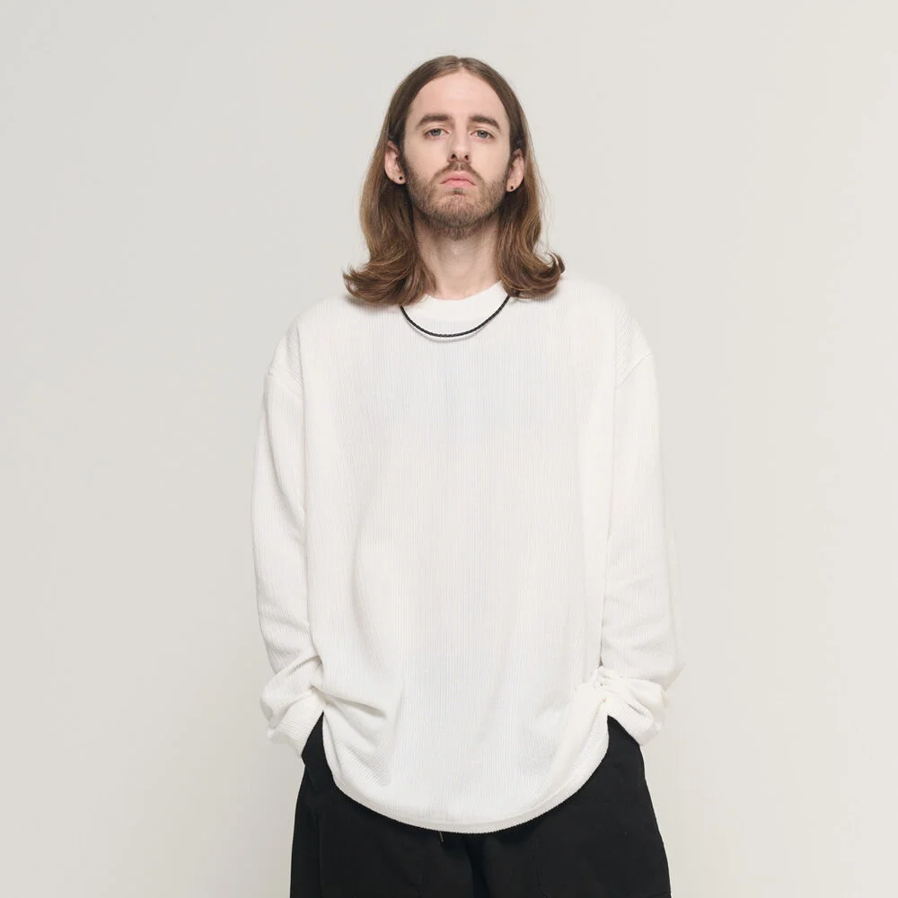 ROUND OVERS FIT LONG KNIT SLEEVE (WHITE)