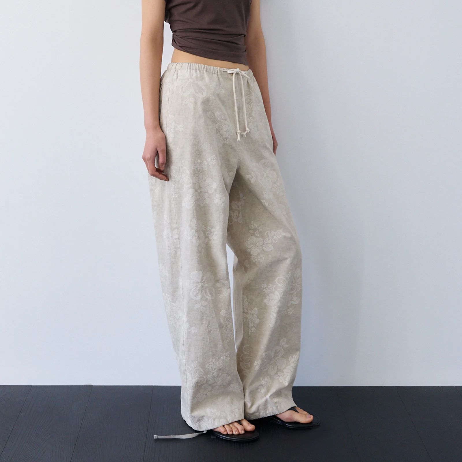 Flower Banding Pants-Beige