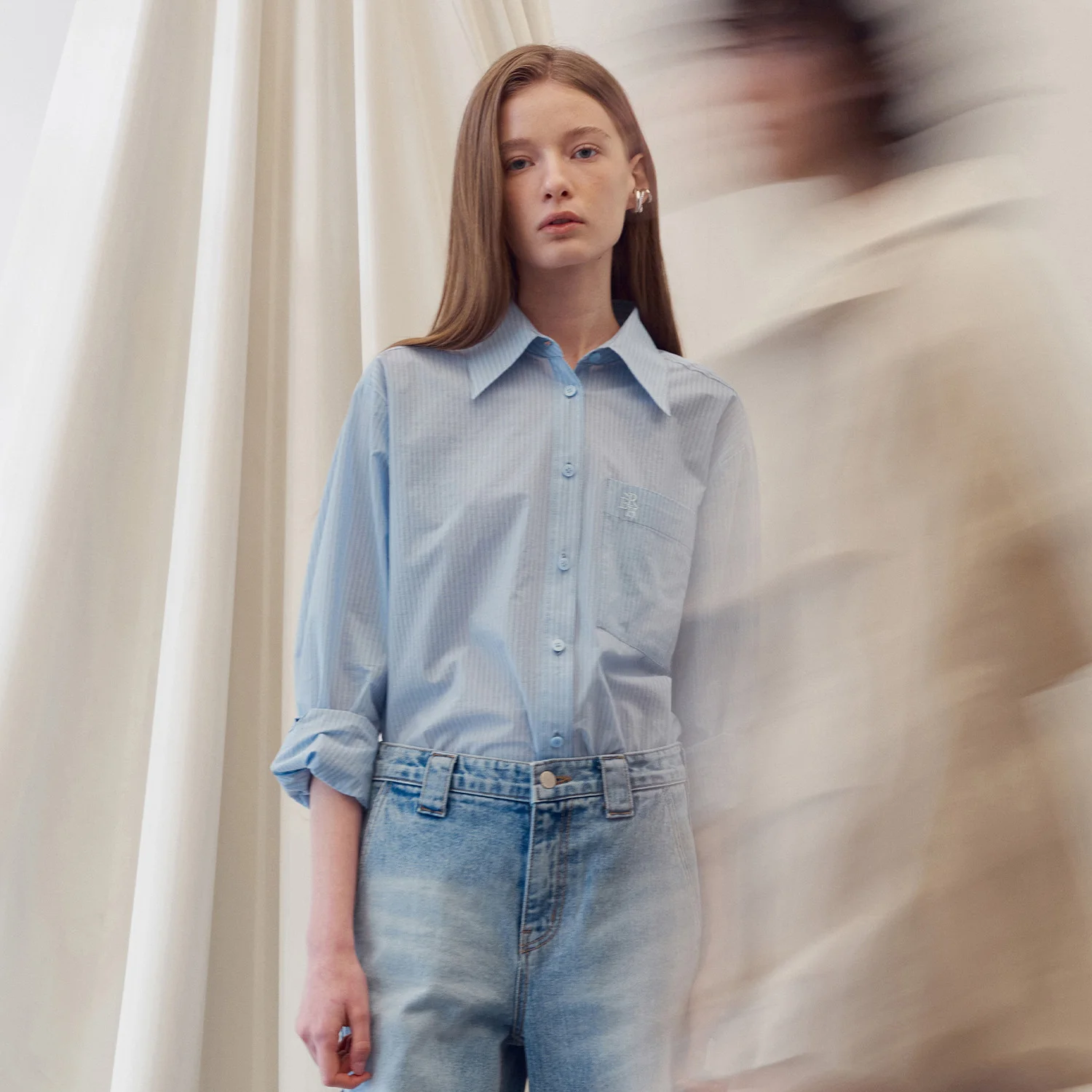 EMBROIDERED STRIPE POCKET SHIRT SKY BLUE