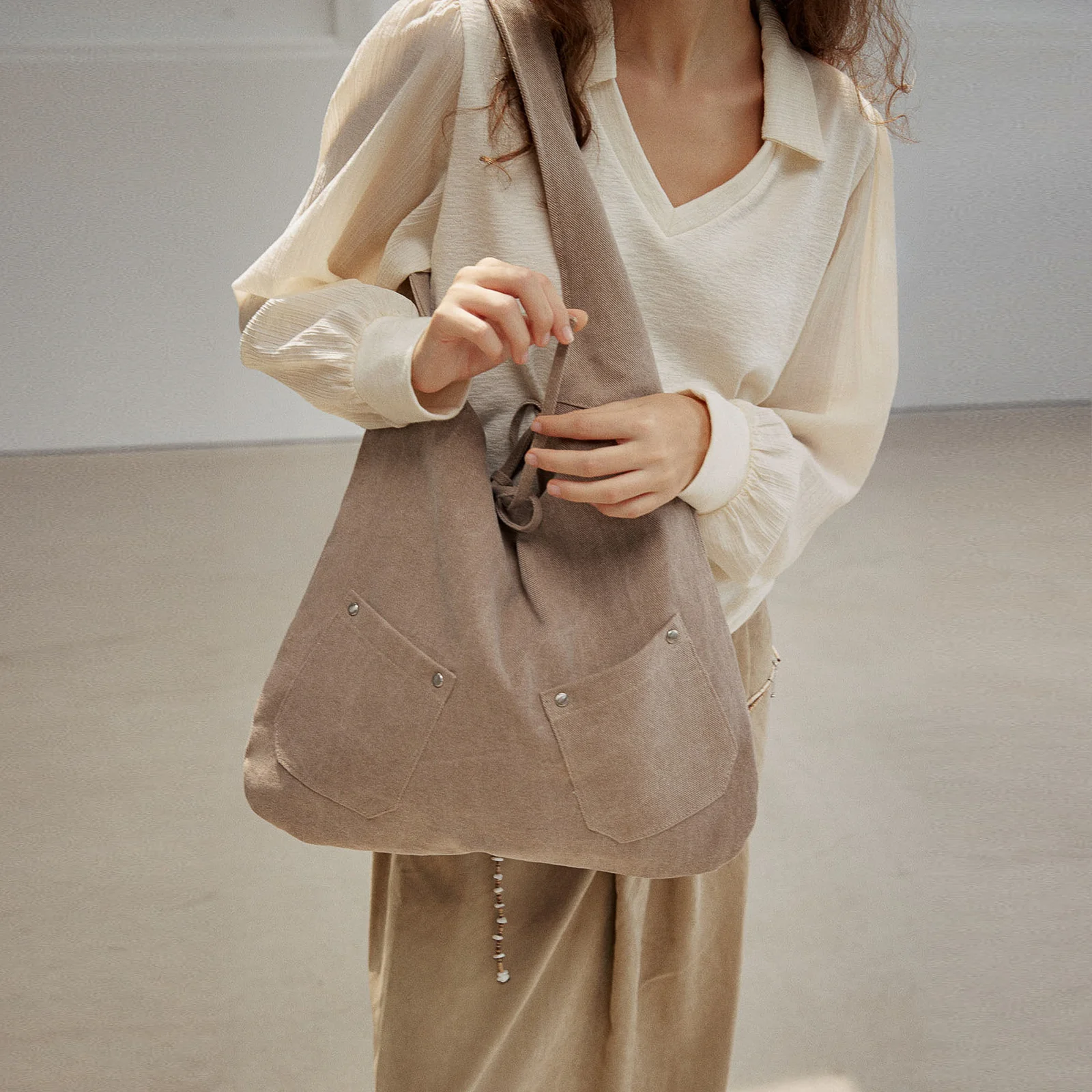 POCKET STUD BAG