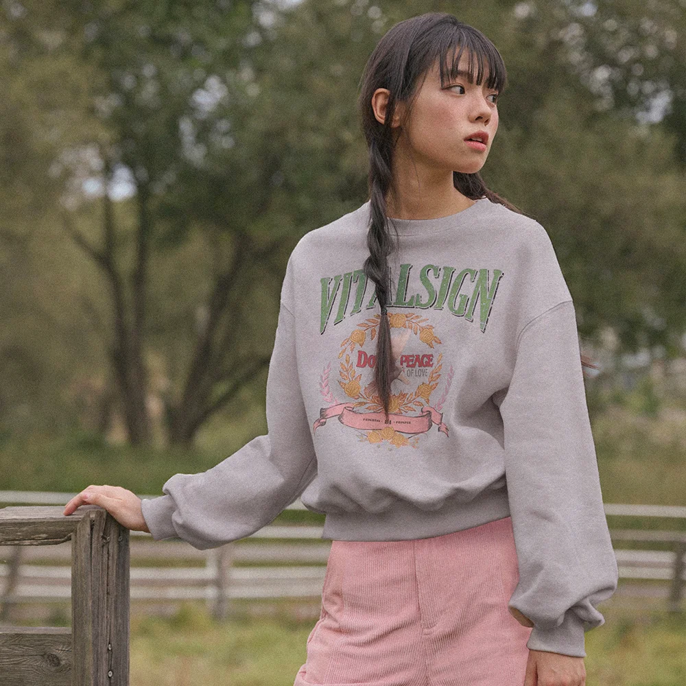 Peace Of Love Sweatshirt (2colors)