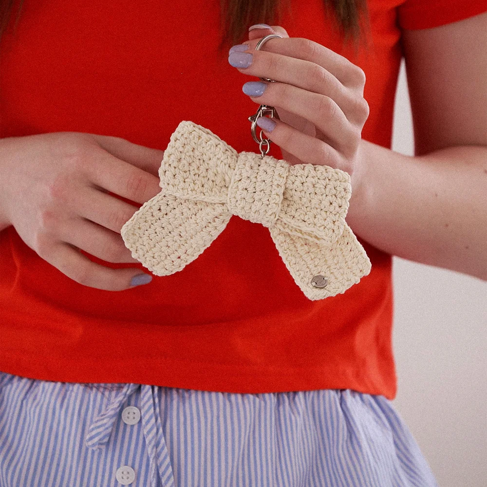 No.205 / Big Ribbon Crochet Keyring _ Cream (大 蝴蝶結 鉤織 鉤織 鑰匙扣)