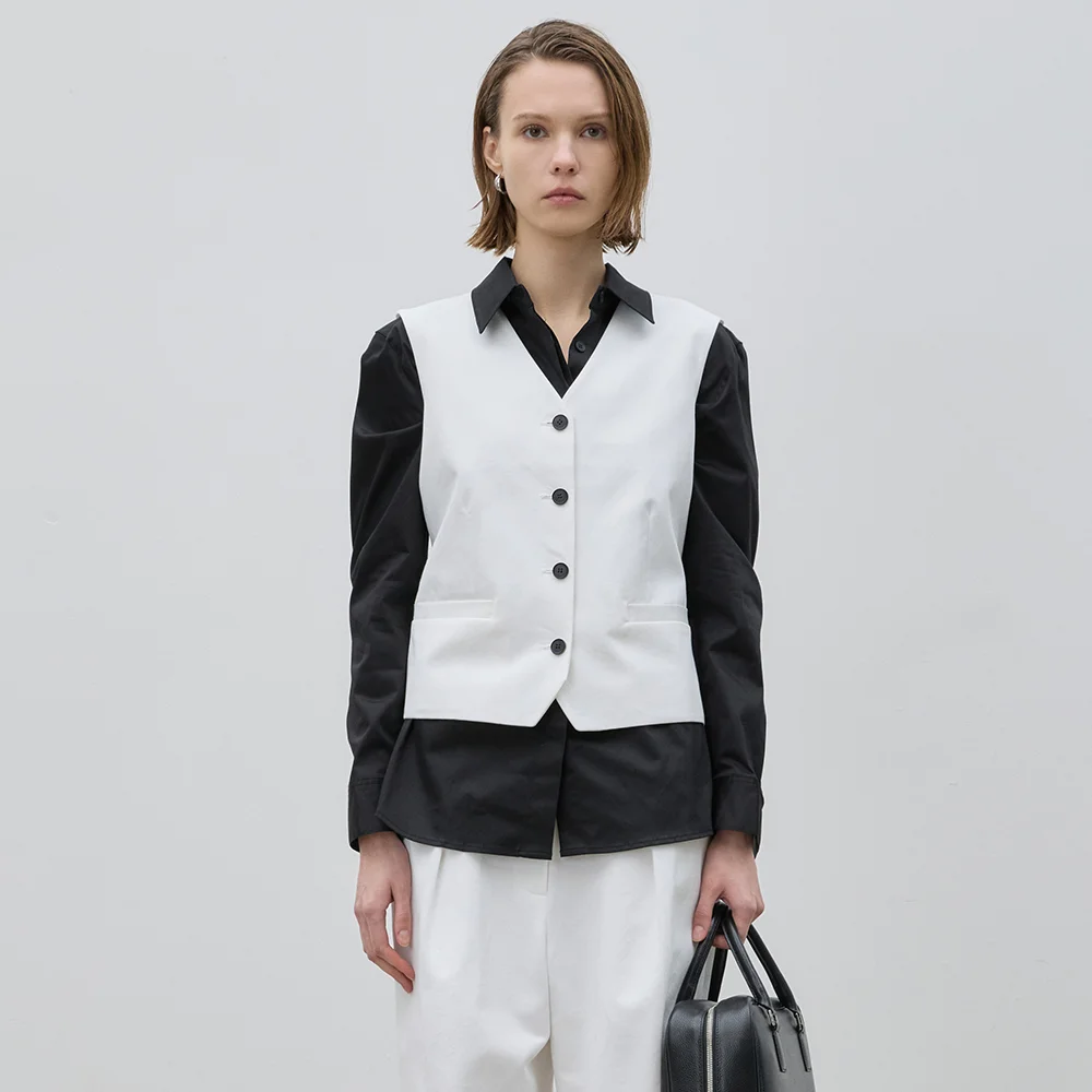 DERE V-NECK VEST