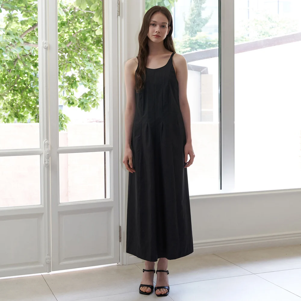 semi halter long dress - black