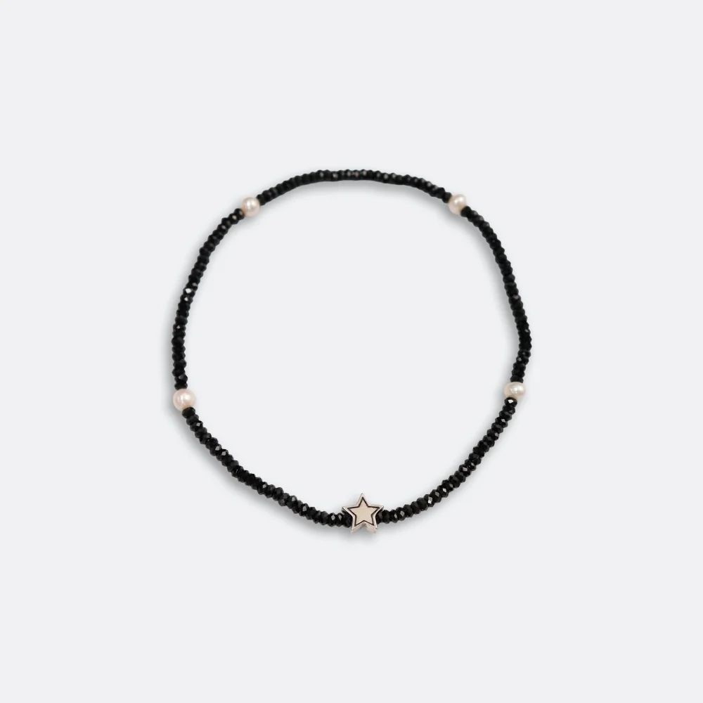Black spinel star charm Bracelet 天然原石 黑尖晶石 星星 吊飾 淡水珍珠 手鏈