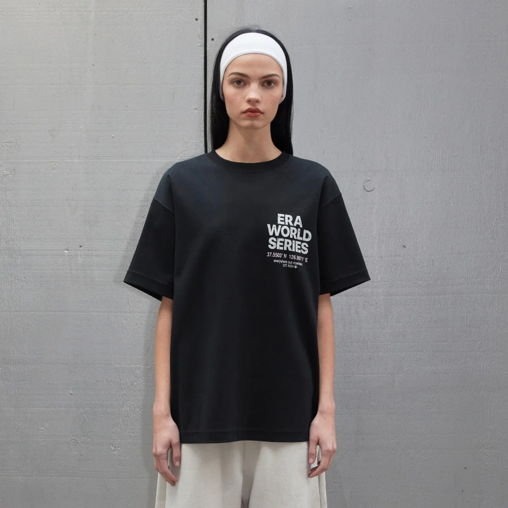 UNISEX ERA WORLD SERIES OVERSIZED T - BLACK