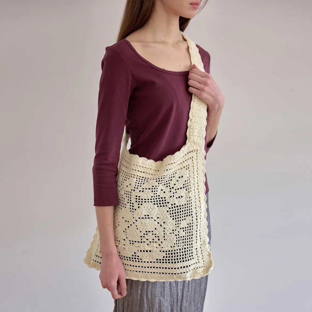 Flower Doily Big Shoulder Cross Bag _ Cream (蕾絲墊 花卉 方格編織 手工製 鉤織 蕾絲 大 斜揹袋)