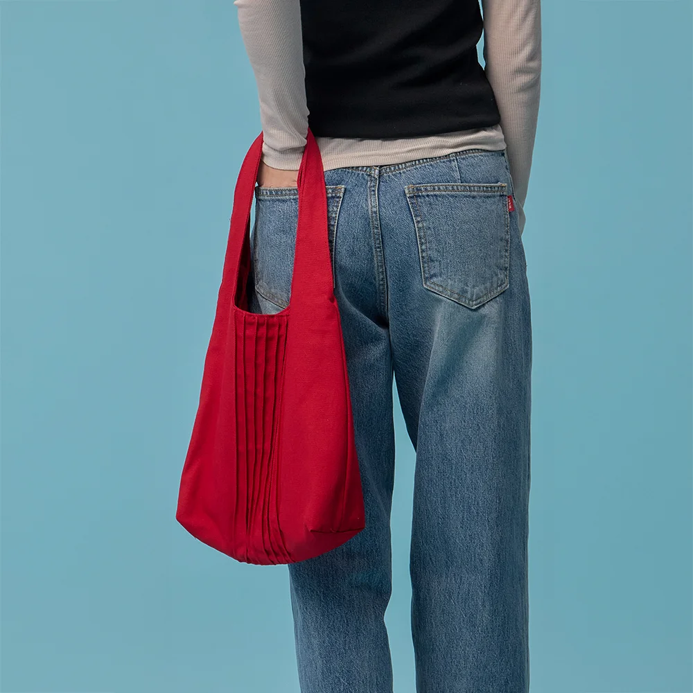 Dia Pintuck Bag (Red)