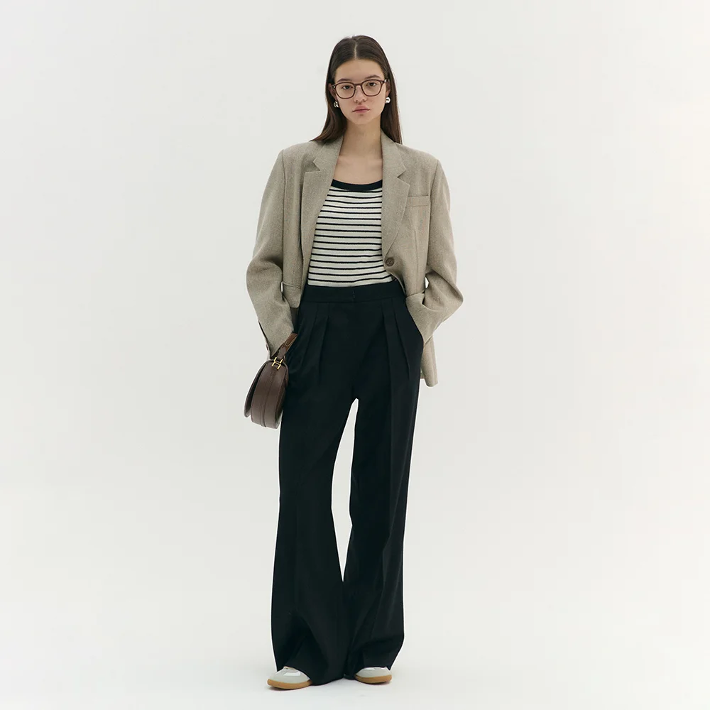 TWO-TUCK WIDE WOOL PANTS (moat black)