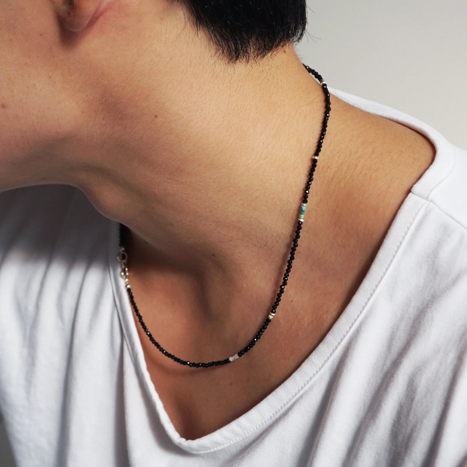 GLITTER NECKLACE BLACK (M)