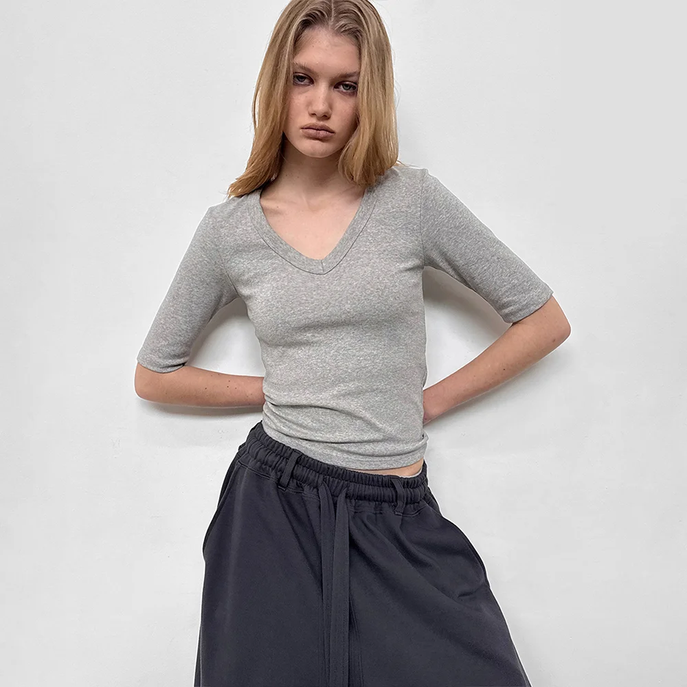 LINE.01 v-neck tee_4color