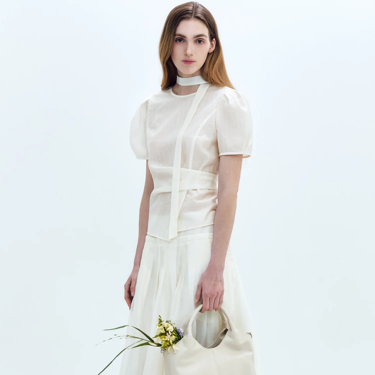 Waist Tuck-decorative Short-SLV Blouse BUTTER
