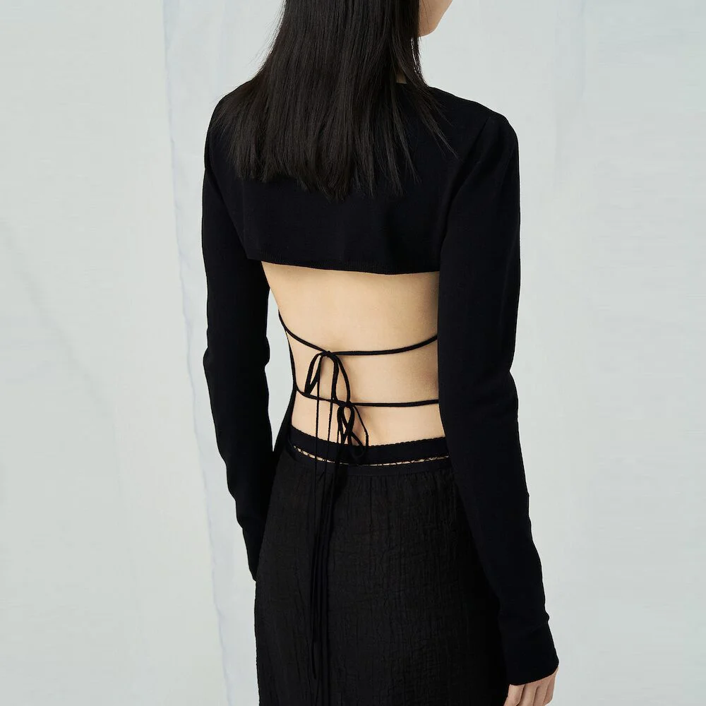 Back Ribbon 2Way Pullover Black (AG4851A025)