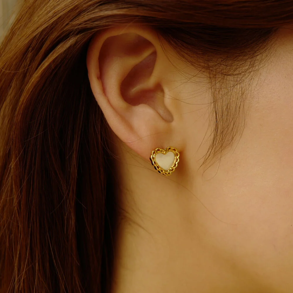 mini stone heart earring