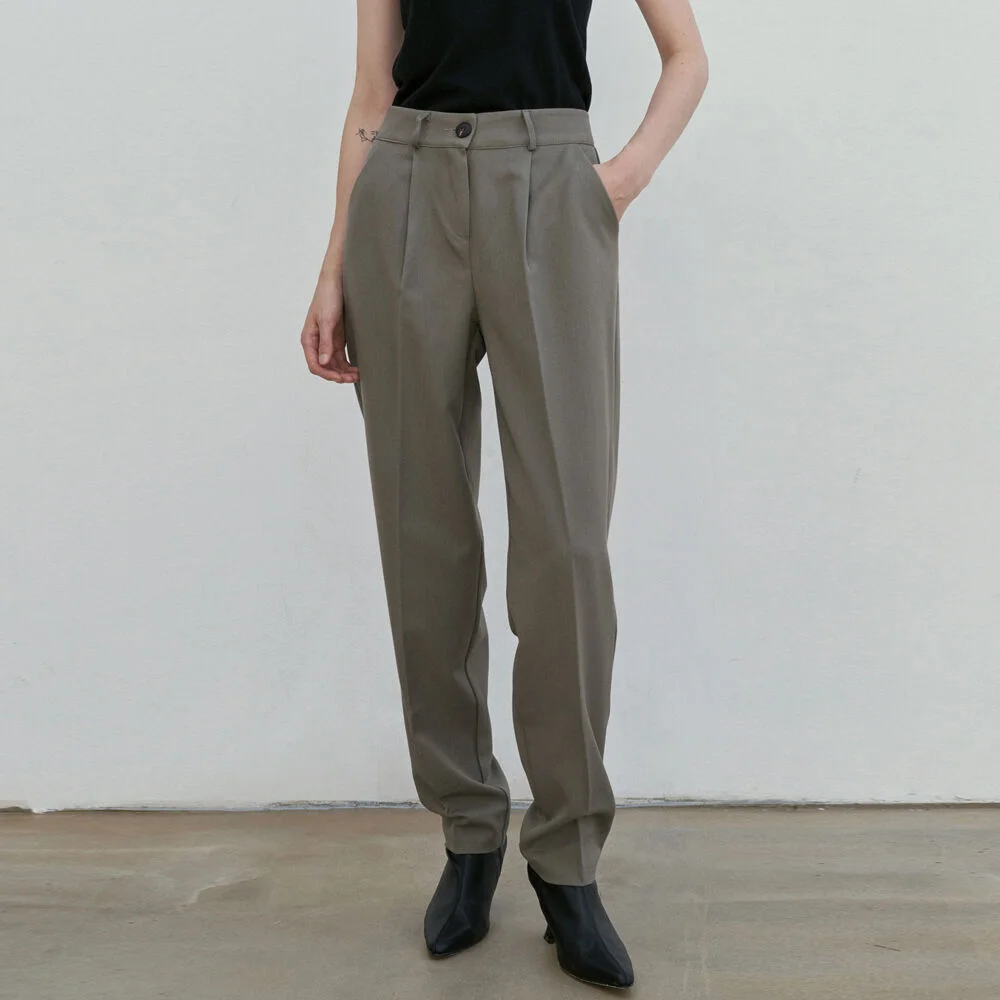 TAPERED SET-UP LONG SLACKS_KHAKI