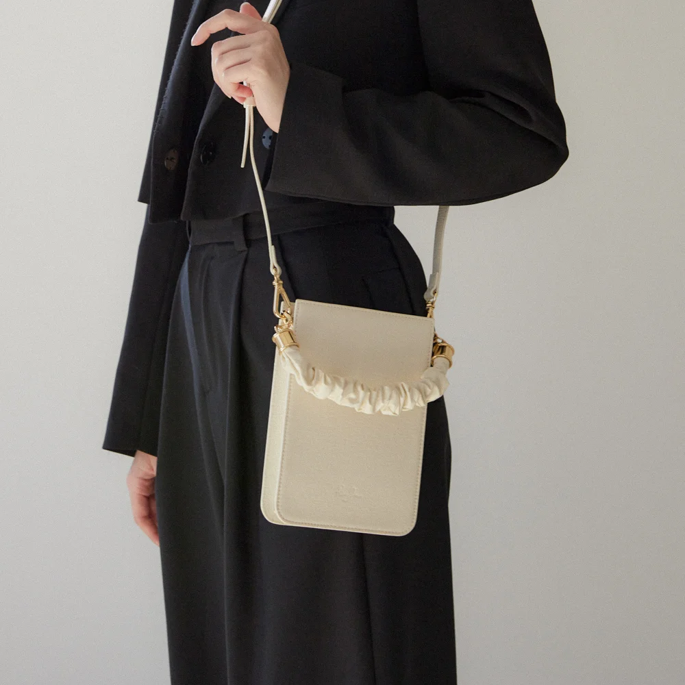 Ruche Bag Veagan Leather_Ivory