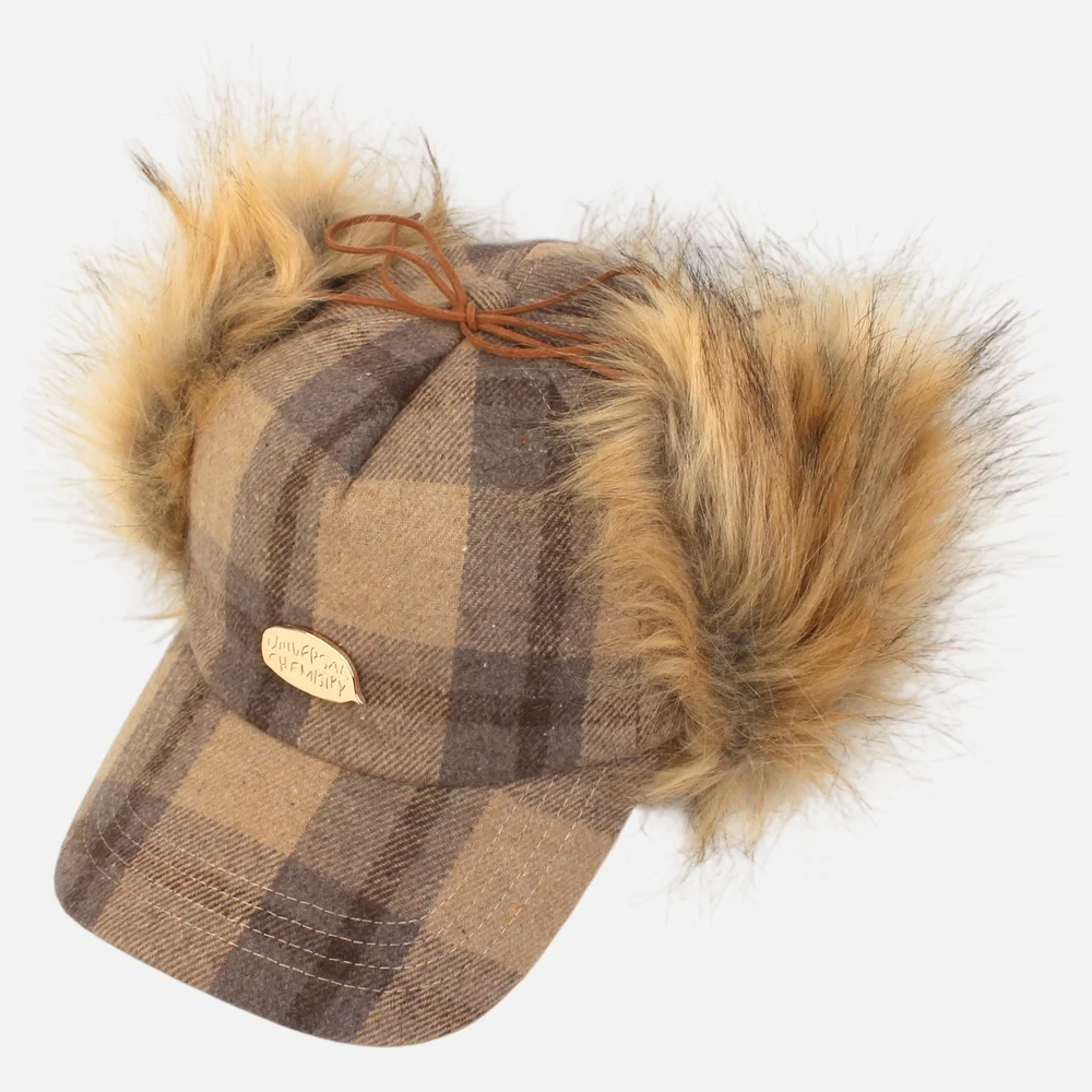Check Beige Fur Earflap Cap 護耳帽