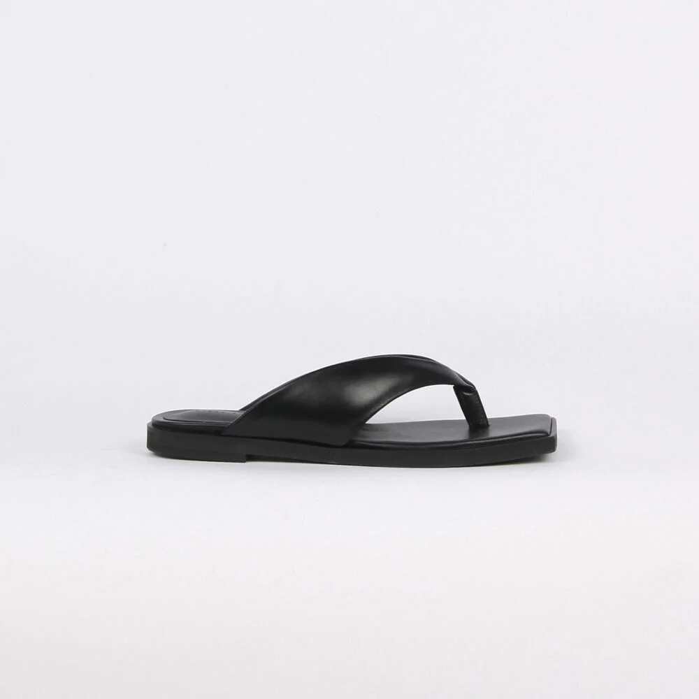Nadia Flip-Flop Leather Slides Black
