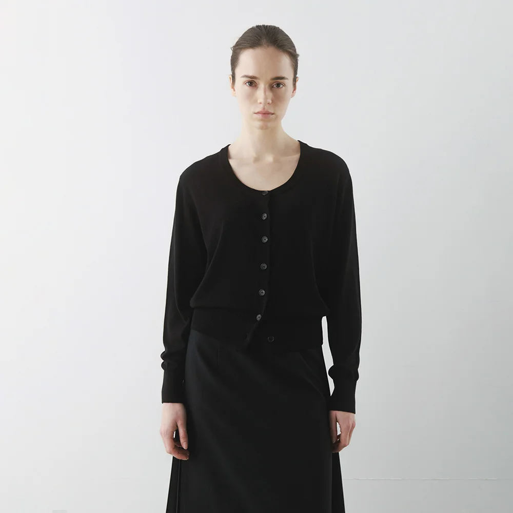 U-Neck Knit Cardigan in Black