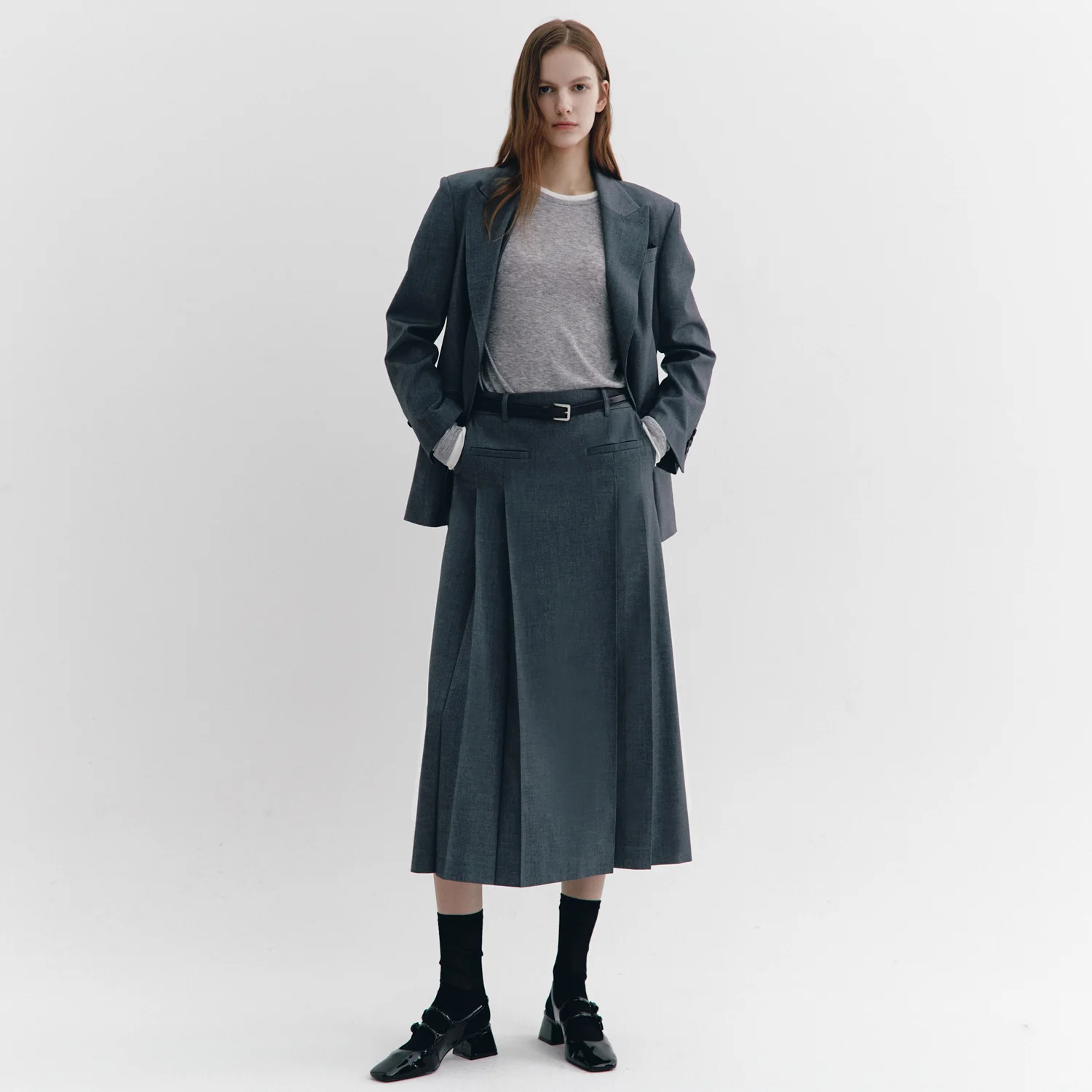 Front Lip Pocket Pleats Skirt CHARCOAL GREY