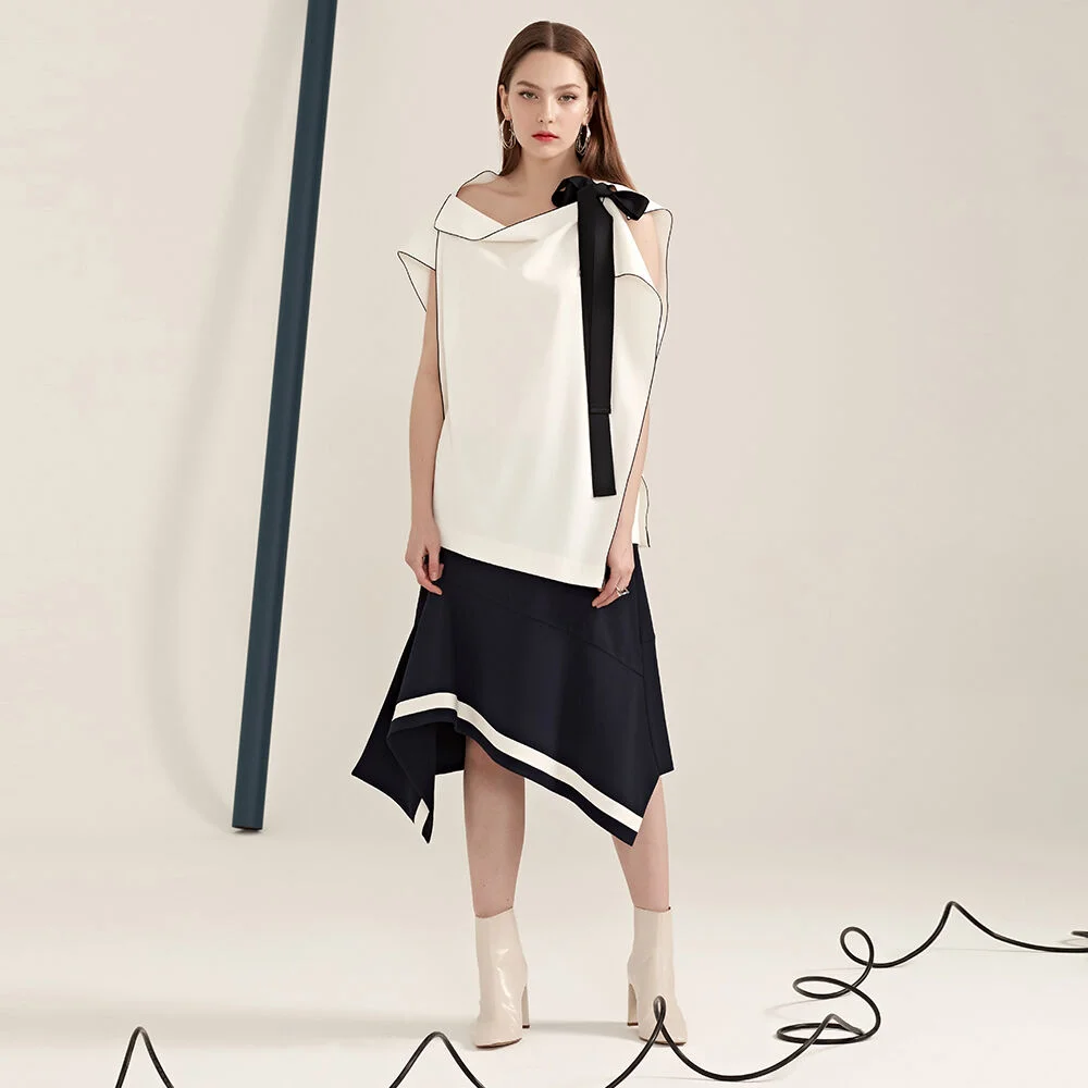 Asymmetric Line Skirt