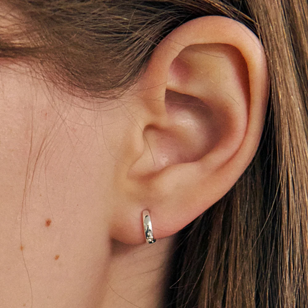 Mini Loop One Touch Earrings