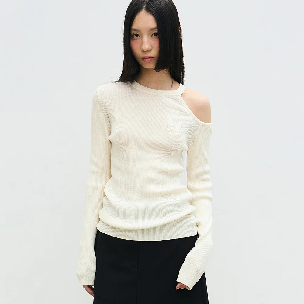 CUT OUT BUTTERFLY KNIT_CREAM