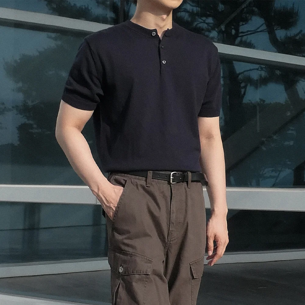 SOLID HENLEY NECK HALF KNIT