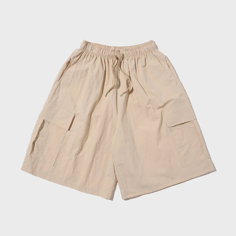 NYLON CARGO BERMUDA PANTS (BEIGE)