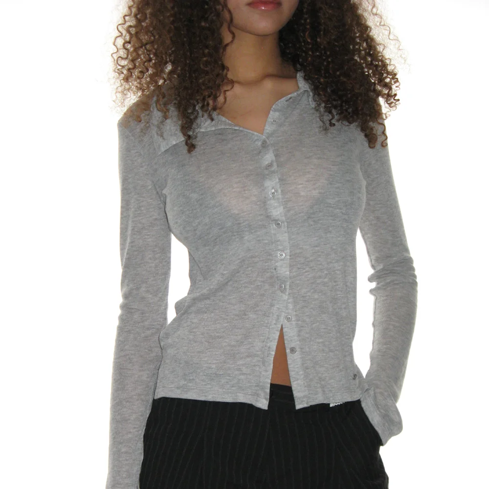 SHEER COLLARED BUTTON TOP_GREY