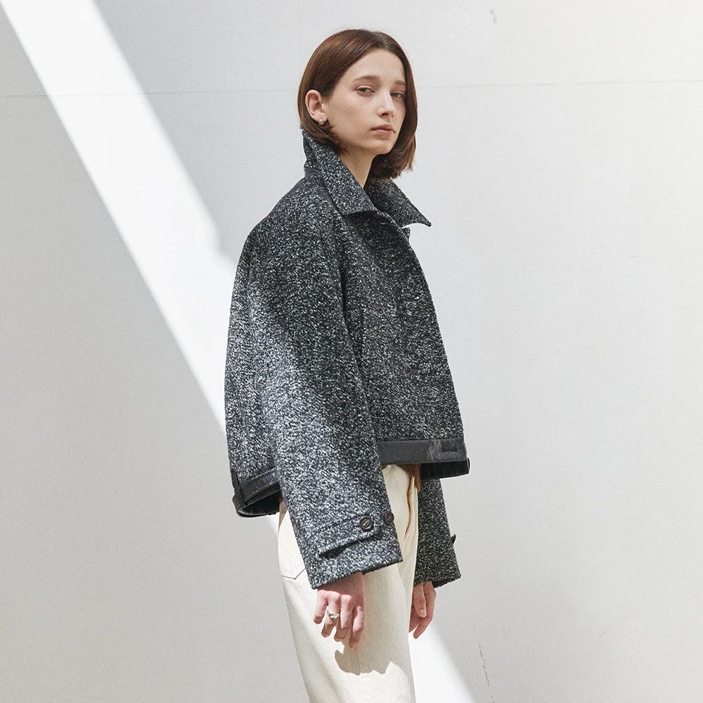 URANOS_OVER SIZE CROPPED JACKET_BLACK