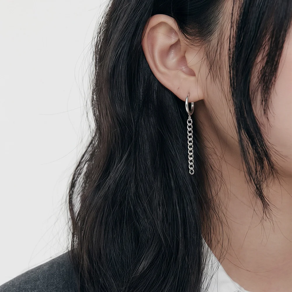 CHAIN EAR