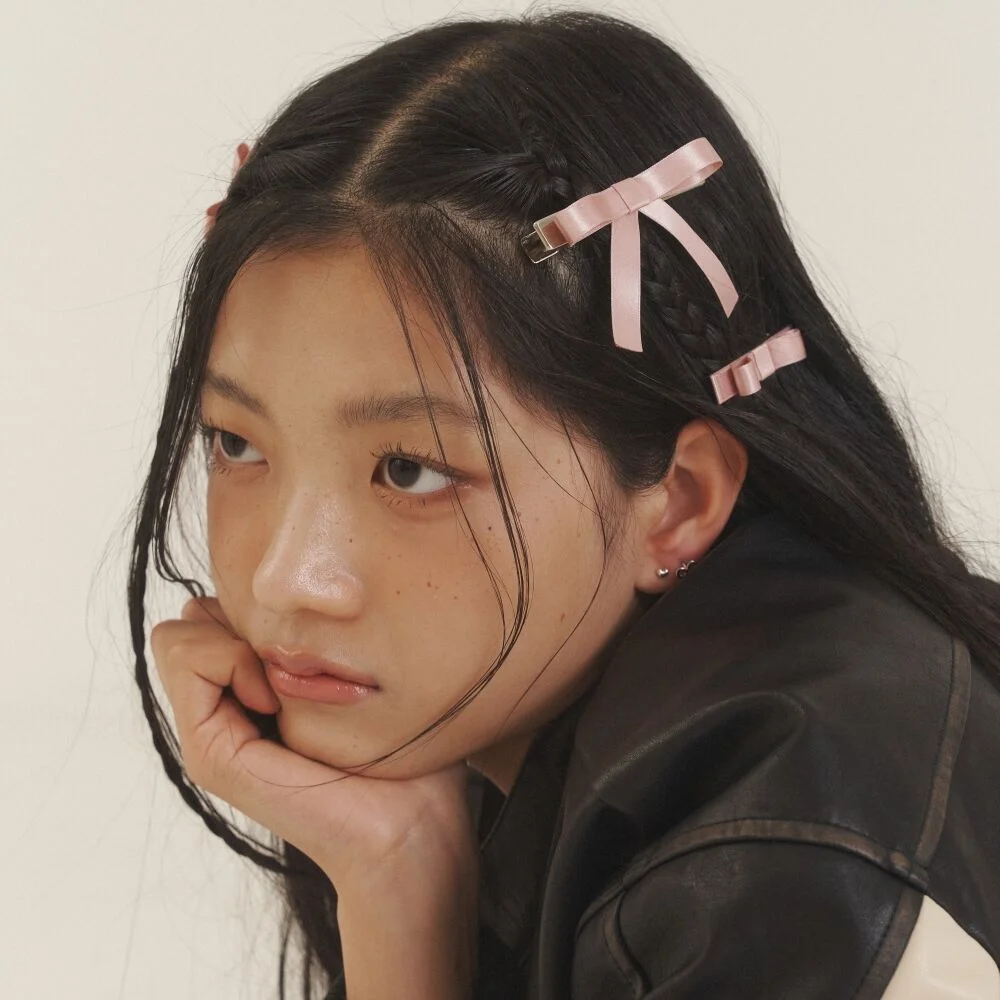 Love Ribbon M Hair Pin
