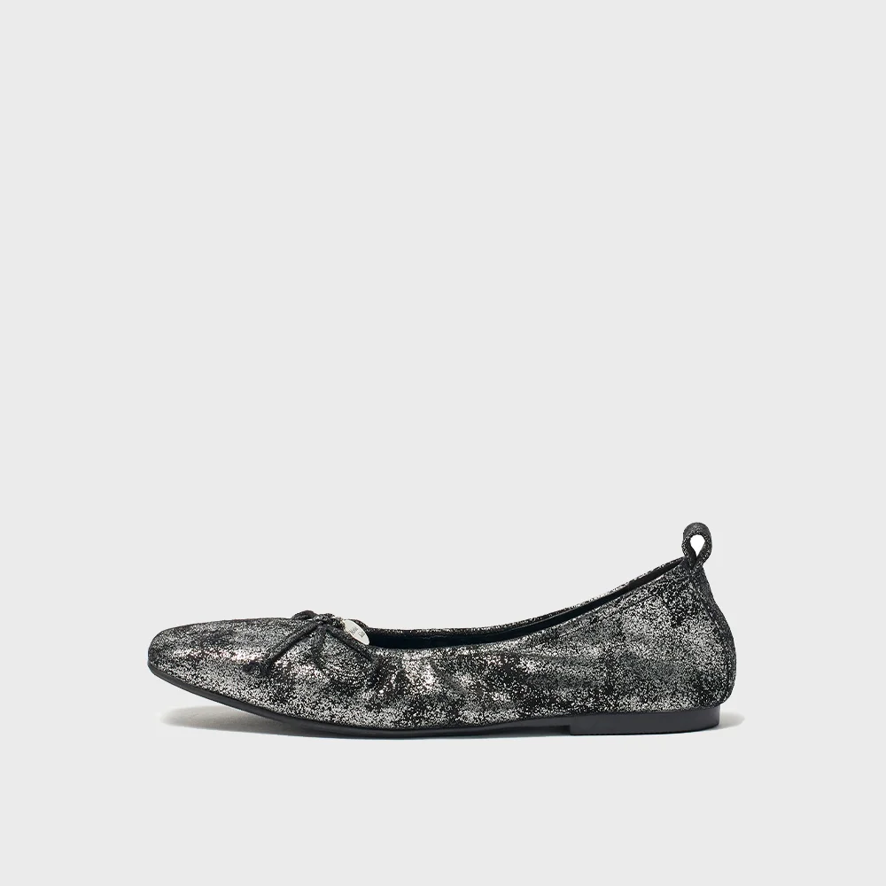 RIBBON BALLET FLAT SHOES IN DARK SILVER