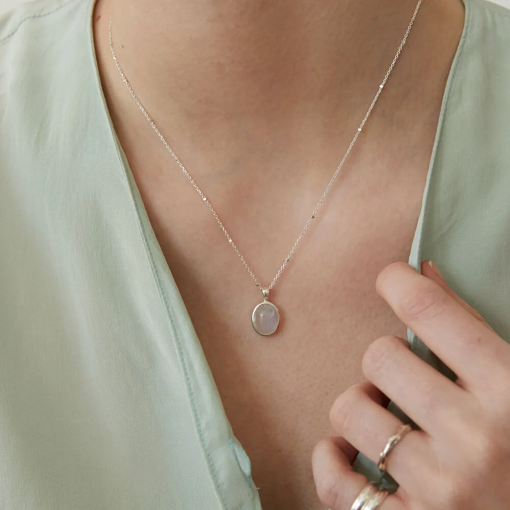 Moonstone oval necklace