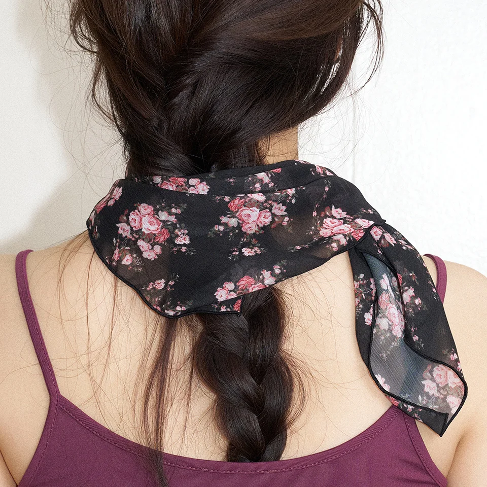 flower square scarf - black