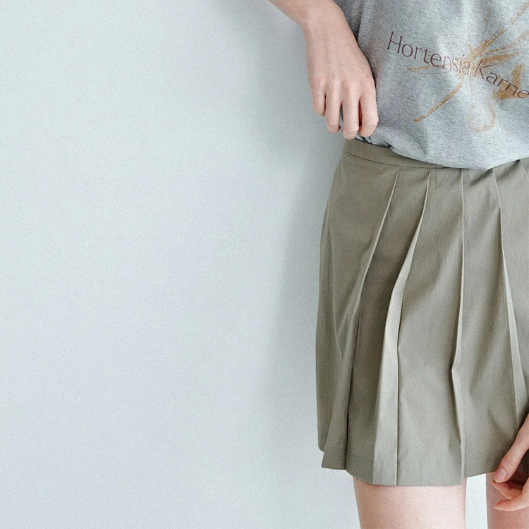 Rhea Pleats Skirt (Khaki)